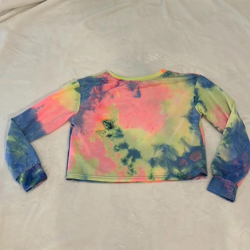 Shein Tie Dye Eye Wink Eyelash Crop Long Sleeve Top Size Medium - Picture 6 of 7